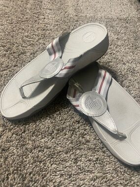 FitFlop White Sandal with Red Stripe Accent